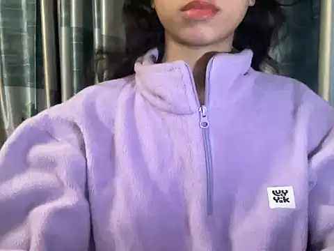 youngriri2 online show from November 14, 7:52 am