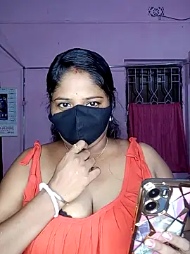 Chumu-quien online show from October 18, 2:09 pm