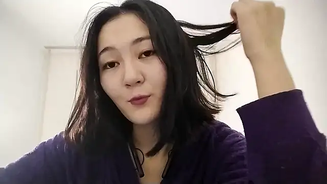 Lyndasilk online show from November 16, 2:28 pm