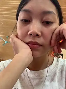 linh-lan1 online show from November 11, 3:35 am