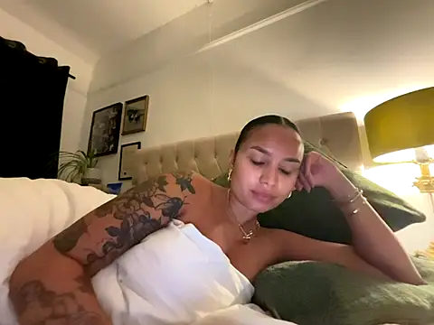 sexygoddessjessy online show from October 26, 10:16 pm