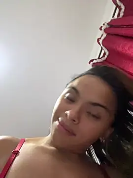 safadinhaquenteW online show from February 7, 4:27 am