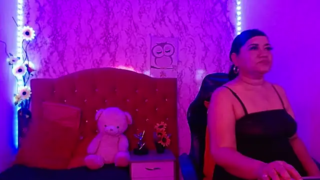  Danna Milf  online show from November 25, 12:46 am