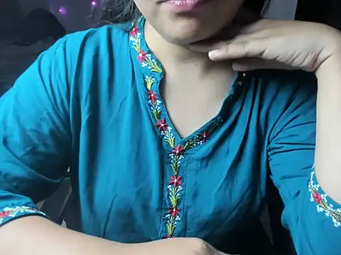 Divya68 online show from October 15, 6:21 pm