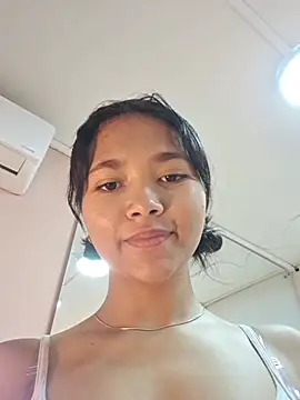 Mariana-Torres online show from December 15, 12:10 pm