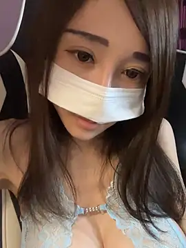 ericiii online show from February 18, 8:57 am