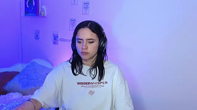 Emily Lindey online show from April 12, 7:55 am