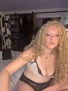 queenkelly1234 online show from November 19, 3:01 pm