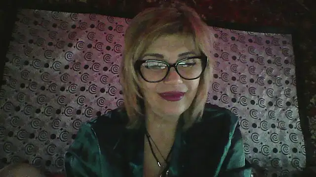 Lia Ray online show from December 22, 8:56 pm