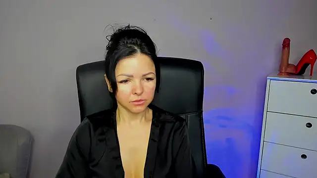 Mollybloom40 online show from December 22, 8:50 am