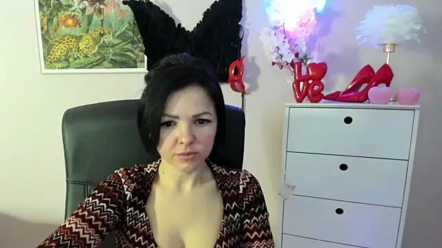 Mollybloom40 online show from March 2, 7:37 am