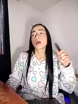 Snapshot of Megan_lovee07 chatting on October 17, 7:50 pm Megan lovee07 online show from October 17, 7:50 pm