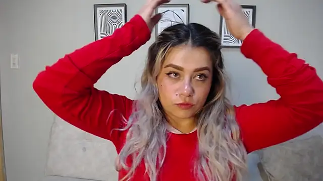 Sweet Bella Valery online show from November 24, 10:12 pm