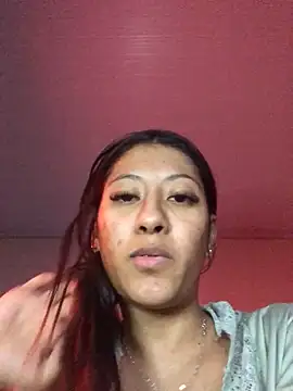 Snapshot of santosz83 chatting on October 30, 4:48 am santosz83 online show from October 30, 4:48 am