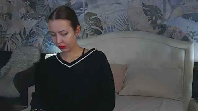 ReginaNyx online show from November 8, 4:39 am