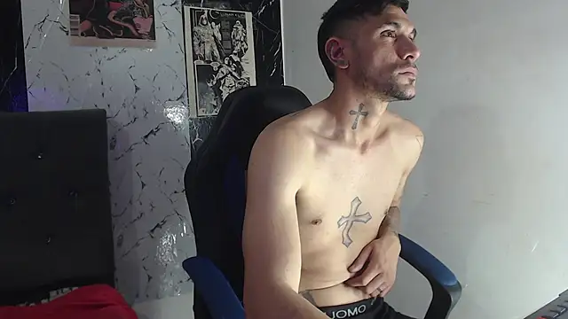 Stormandloganxxx online show from November 26, 3:35 pm