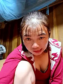Snapshot of omai-ngot chatting on October 21, 3:38 pm omai-ngot online show from October 21, 3:38 pm