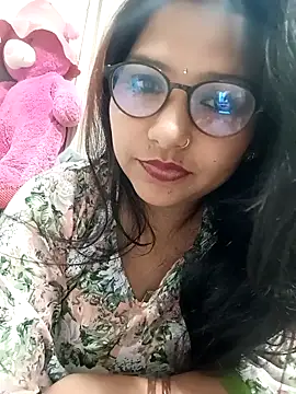 Vanshika1432 online show from October 27, 8:21 am