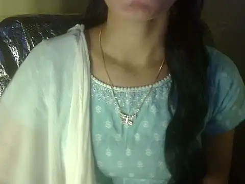 Shezi N online show from December 5, 3:35 pm