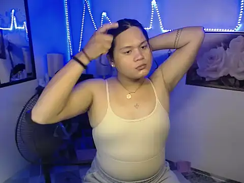 Zoe fenlon online show from October 28, 12:33 pm