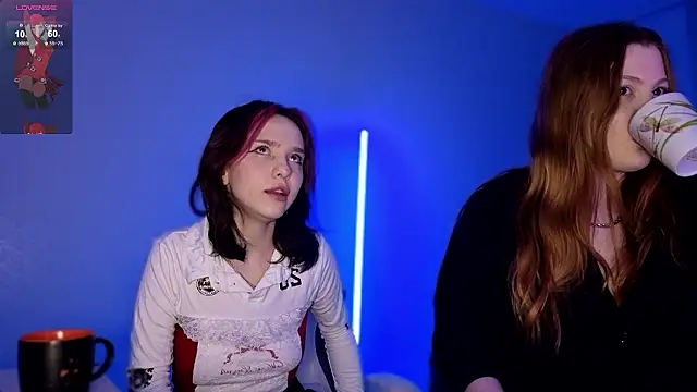 akemichkaa online show from January 10, 7:18 pm