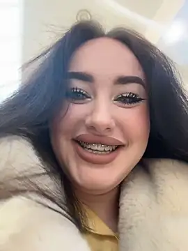 KiraSunshine online show from December 17, 4:16 am