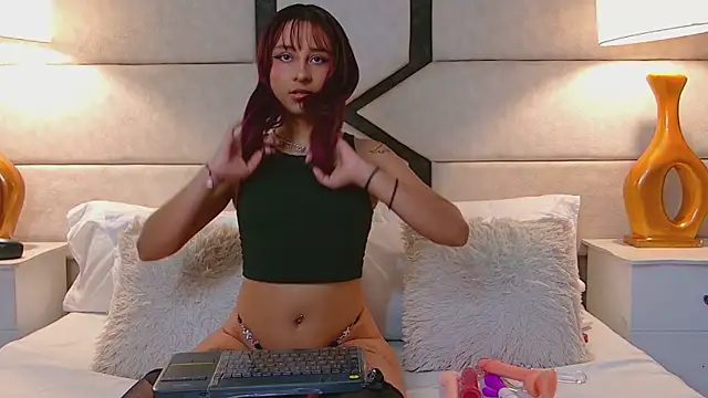 Cherry Stone online show from November 11, 7:55 pm