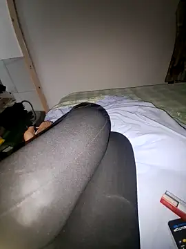 misskelly77 online show from October 22, 6:57 pm
