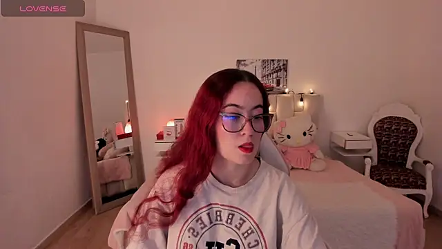 Amaraa couper1 online show from November 28, 3:42 am