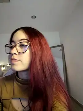 Amaraa couper1 online show from November 19, 3:50 am