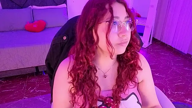 littlee red online show from January 31, 9:13 pm