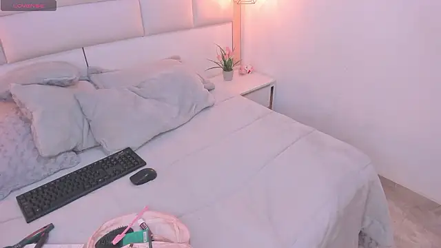 Sofia clk online show from February 20, 3:38 am