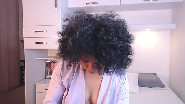 MartiRuis10 online show from November 4, 10:04 pm