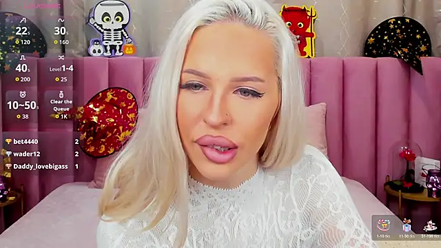 KailaCrystall online show from November 2, 1:53 am