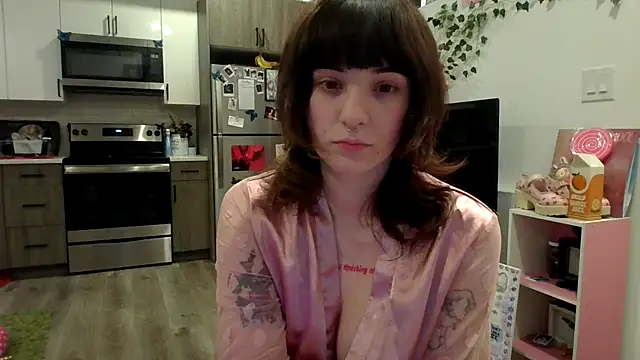 Trickylucy555 online show from November 5, 9:36 am