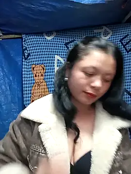 lisa-bae00 online show from December 1, 1:25 pm