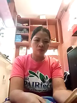 Yummymarie09 online show from November 7, 4:18 am