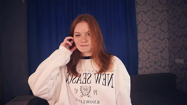 KarlynGow online show from November 25, 6:48 am