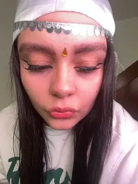 Selena Roa online show from December 2, 2:52 pm