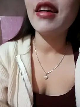 -Lanaa- online show from January 11, 1:10 am