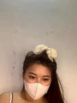 helo-kitty online show from December 20, 9:02 am