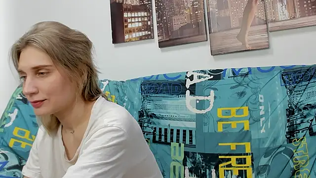 Tenderly Sophie online show from February 20, 1:37 am