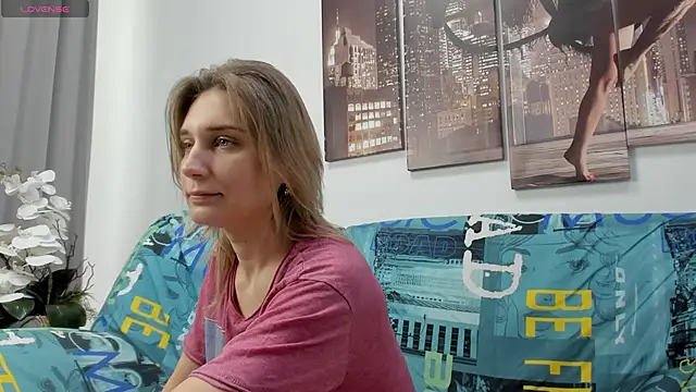 Tenderly Sophie online show from January 10, 1:32 am