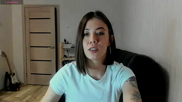 twinkle rosie online show from November 17, 11:22 am