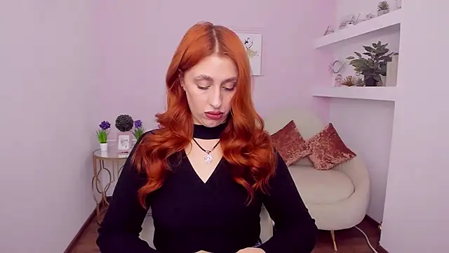 ZoeBurton online show from February 17, 1:54 pm