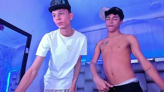 boyswantingplay online show from November 26, 10:27 am