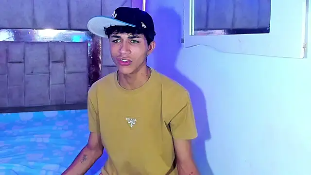 boyswantingplay online show from February 16, 10:53 pm