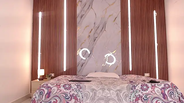 rosselyn  online show from January 16, 7:43 pm