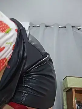 Kitty Kalifa online show from March 27, 4:14 am