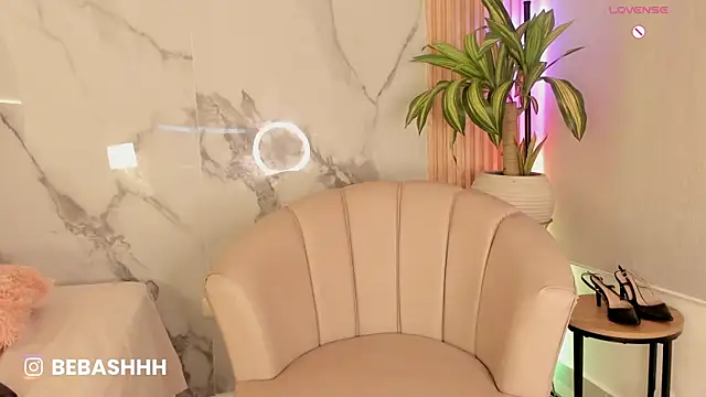 Fyre divine online show from December 22, 12:52 pm